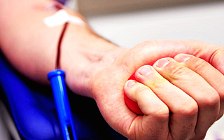 Klub Honorowych Dawców Krwi Kropelka zachęca do oddawania daru życia. Już 1 grudnia